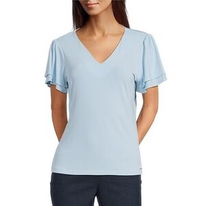 ✨️4 for $20✨️Calvin Klein Flutter Sleeve Blouse